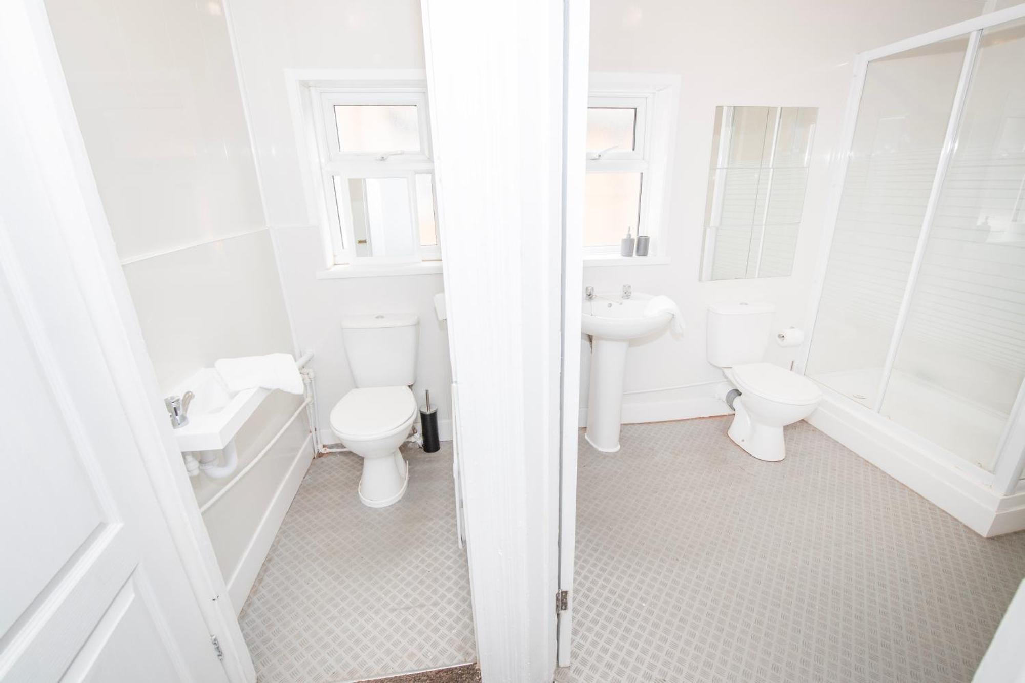 Versatile Cozy & Spacious Comfort Hull Apartments Kingston upon Hull Exterior foto